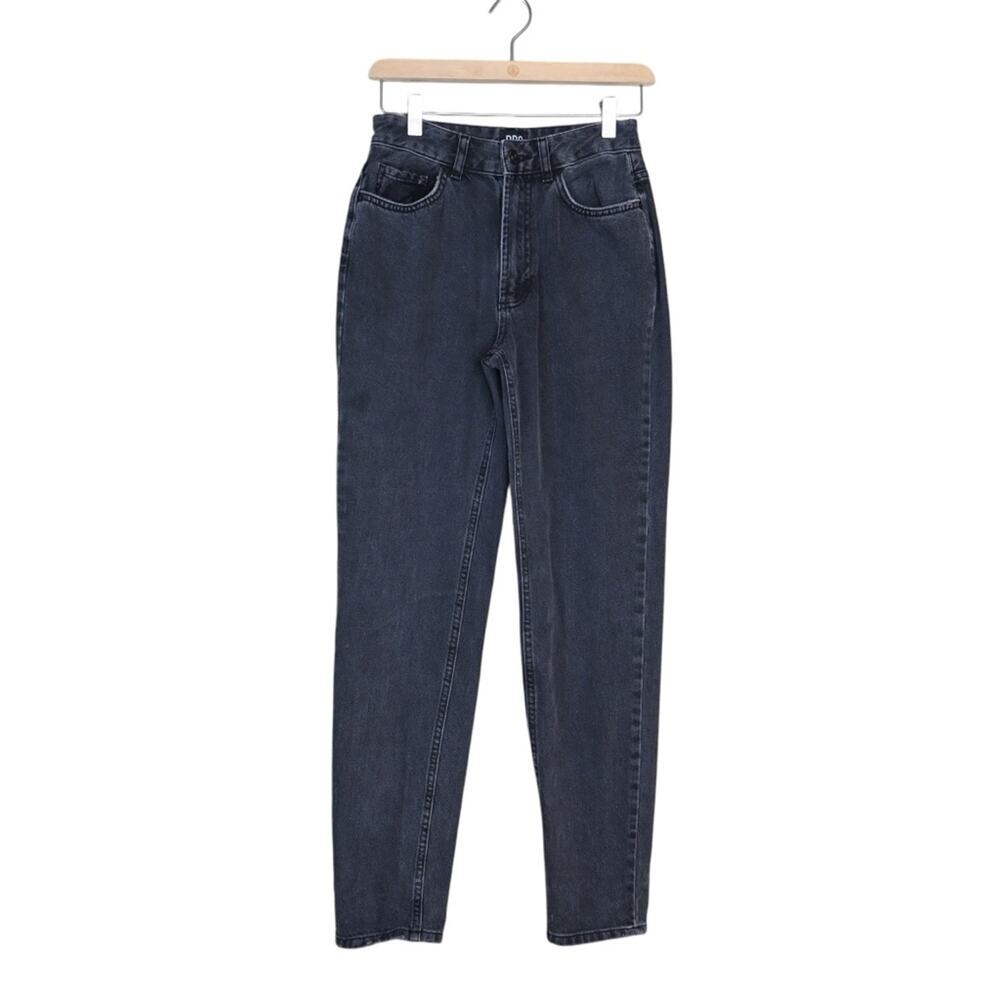 BDG Womens 25 Faded Black Mom Jeans
